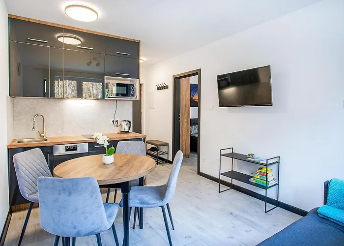 Lägenhet 1 Bedroom Amazing In Debina Debina (Ustka)