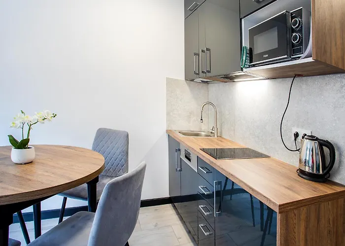 1 Bedroom Amazing In Debina Debina (Ustka)